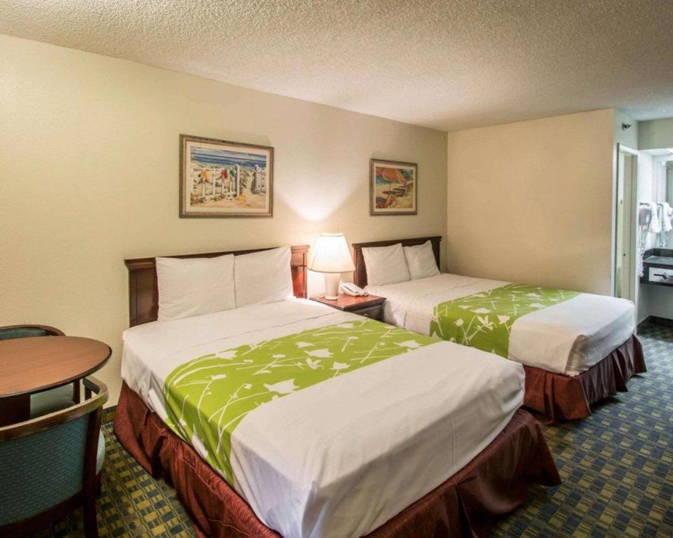 Quality Inn Celebration Exterior foto