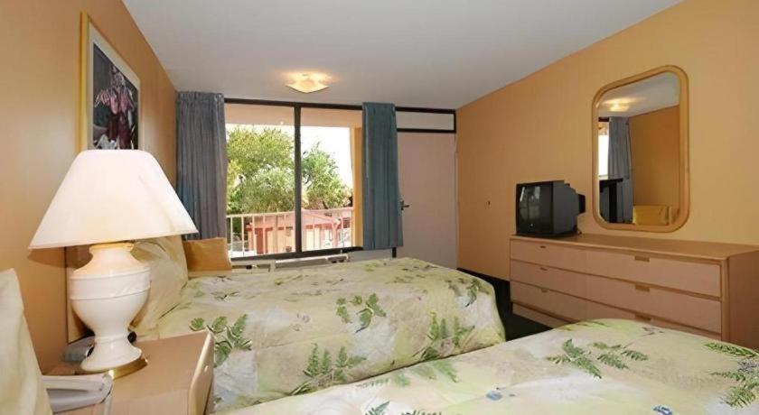 Quality Inn Celebration Exterior foto